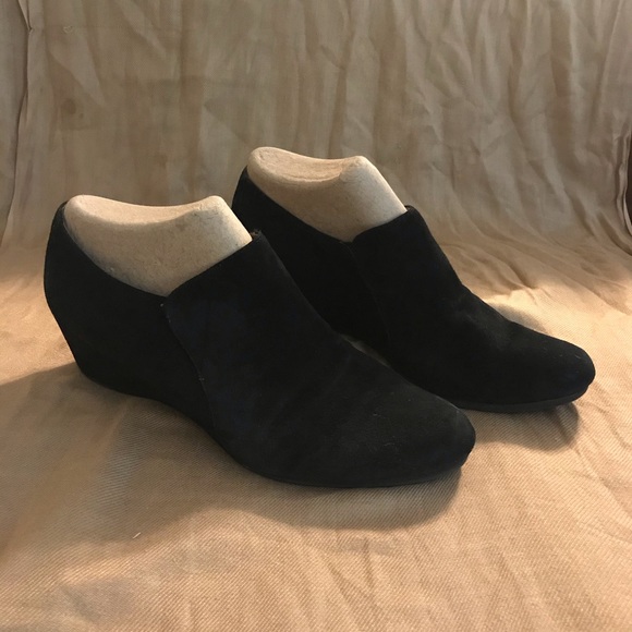 easy spirit suede shoes